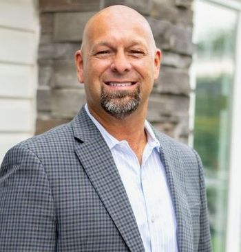 Portrait of Steven Meisenzahl, Realtor